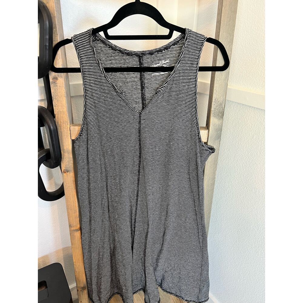 Universal Threads Striped Dress